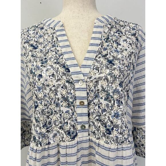 Voy Dress White & Blue Striped & Blue Floral Eyelet Lace V Neck Women’s Sz M NWT - Picture 10 of 13
